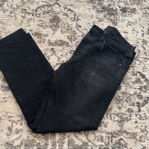 Black Levi’s jeans